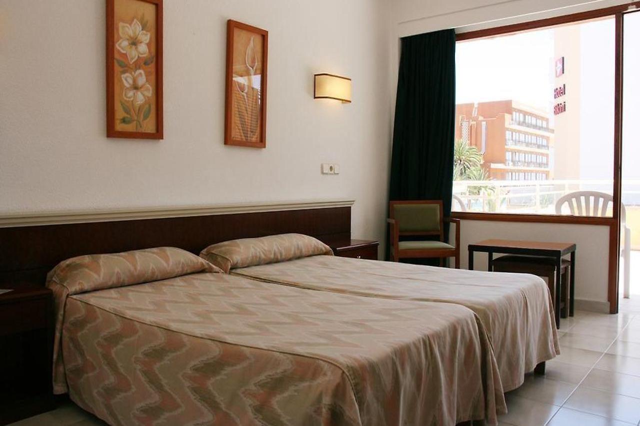 Hotel La Nina Кала Миллор Экстерьер фото